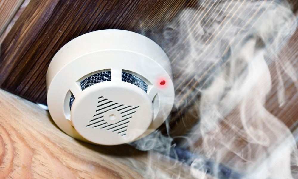 Why Your Smoke Detector is Driving You Crazy at Night: Unveiling the Secret